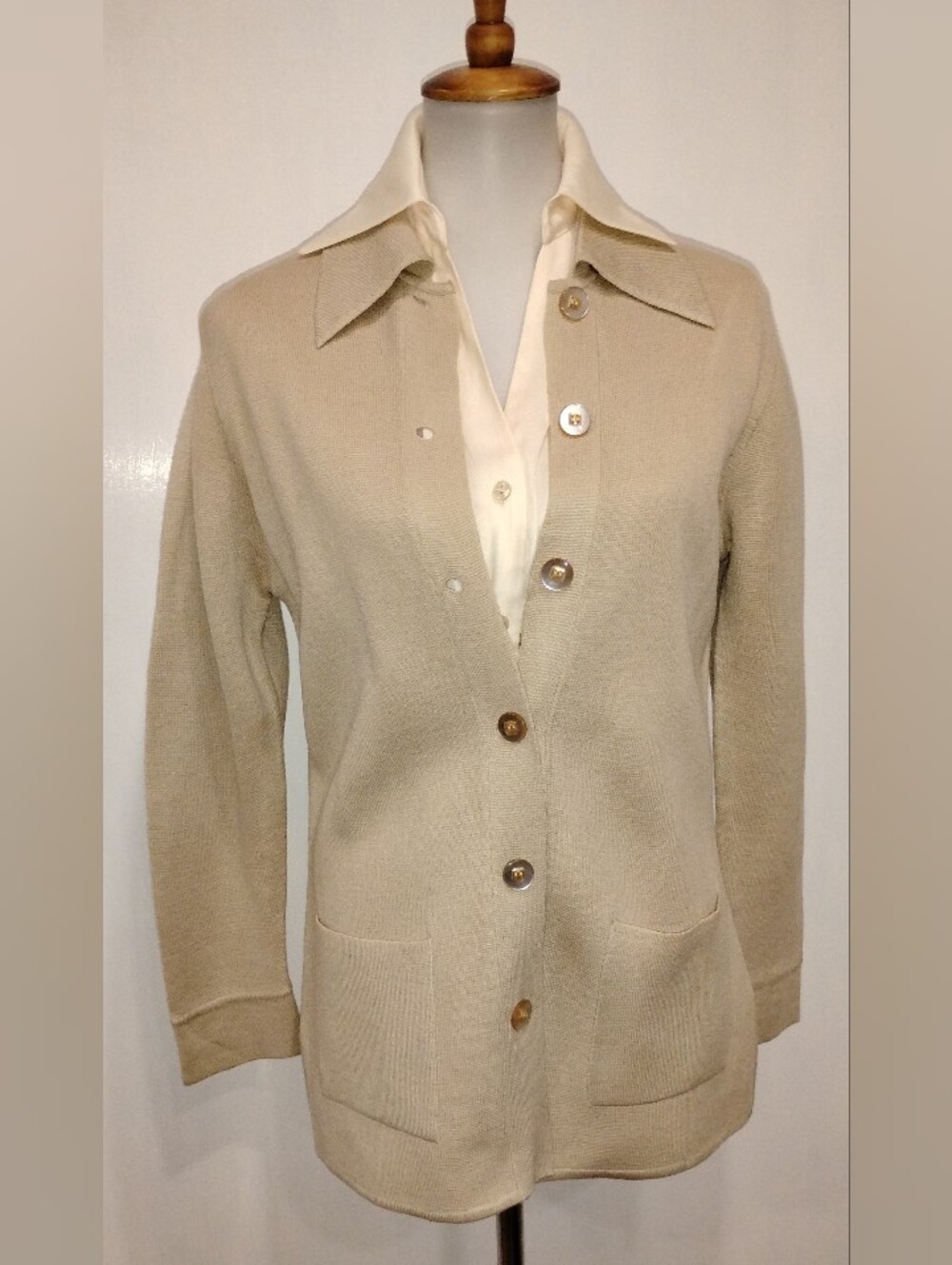 VINTAGE ADES CARDIGAN